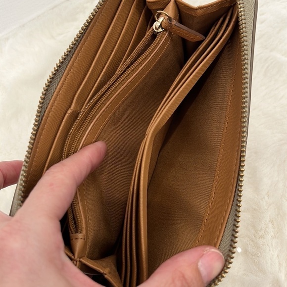 FOSSIL gold sparkle wallet zipper close coin section - Picture 12 of 15